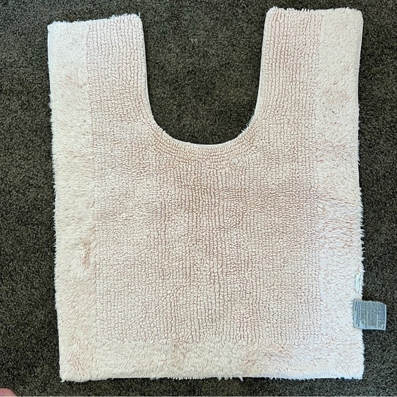 Wamsutta Bath Wamsutta Light Pink Toilet Rug Poshmark